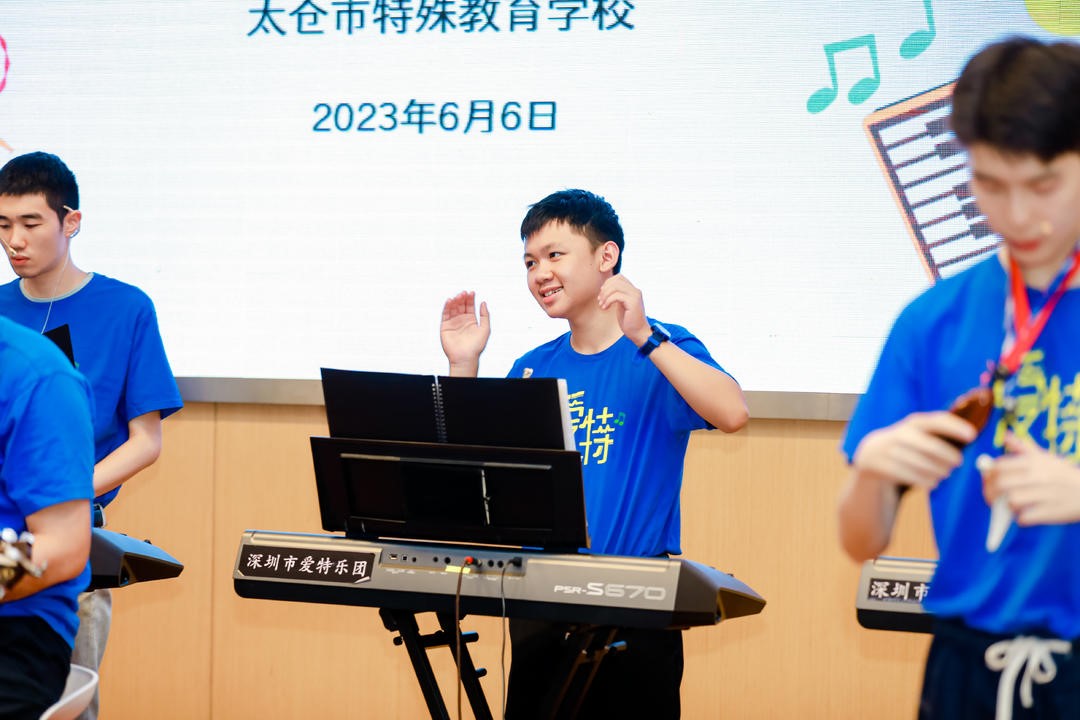 欢乐音乐会3.jpg